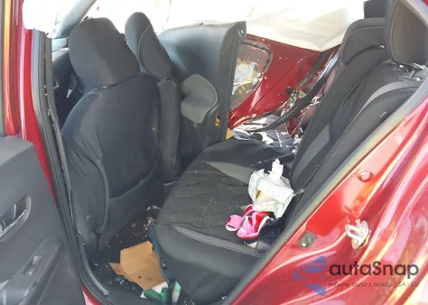 2018 Nissan Kicks Sv из США, поврежденный, VIN 3N1CP5CU6JL530100